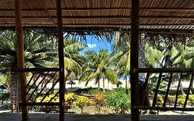 Moheli Laka Lodge